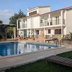 Villa Mona Private Pool&barbecue In Málaga