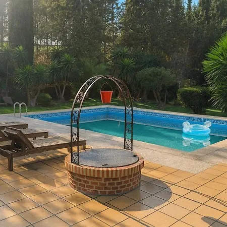 Mona Private Pool And Barbecue In Villa *